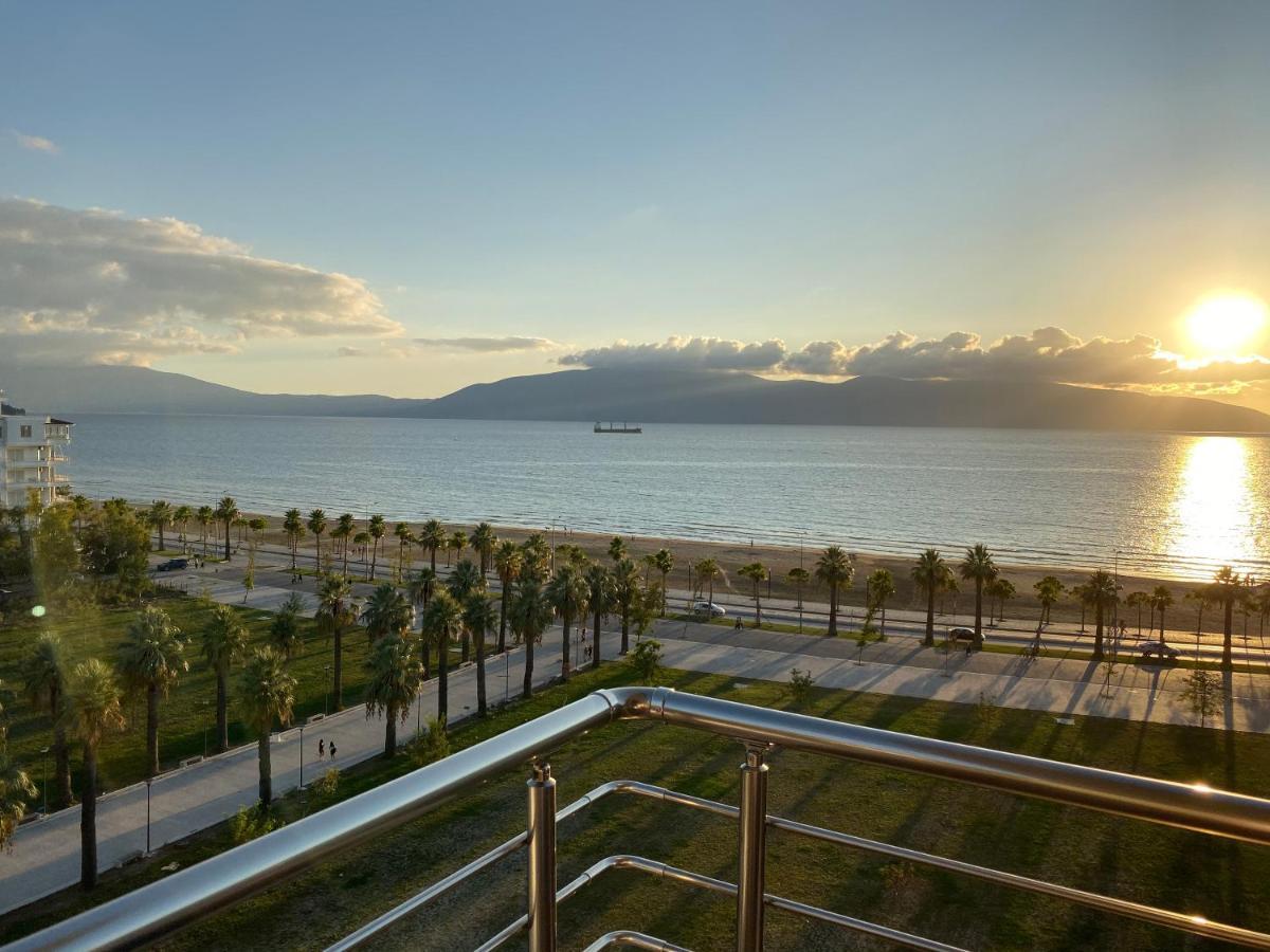 Sea Side Apartment Vlorë Екстериор снимка