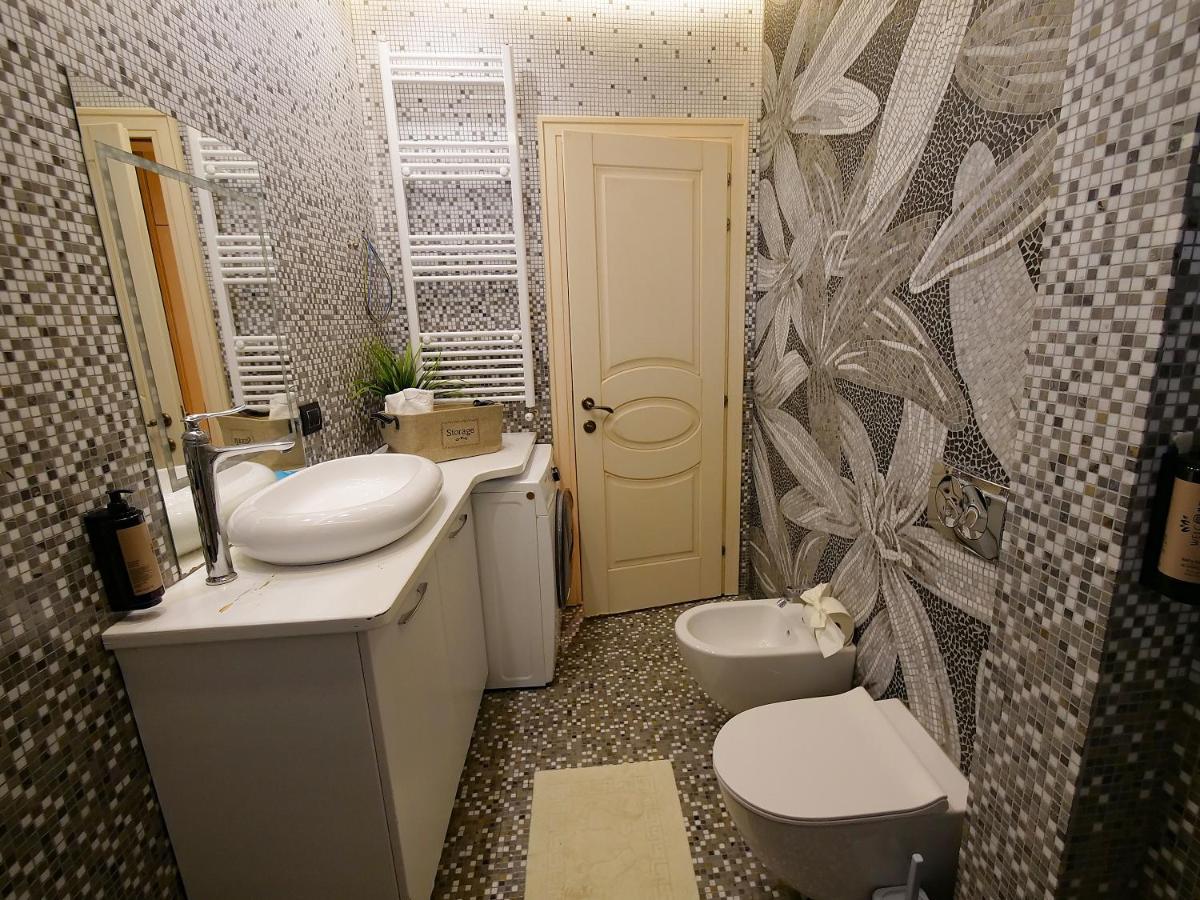 Sea Side Apartment Vlorë Екстериор снимка